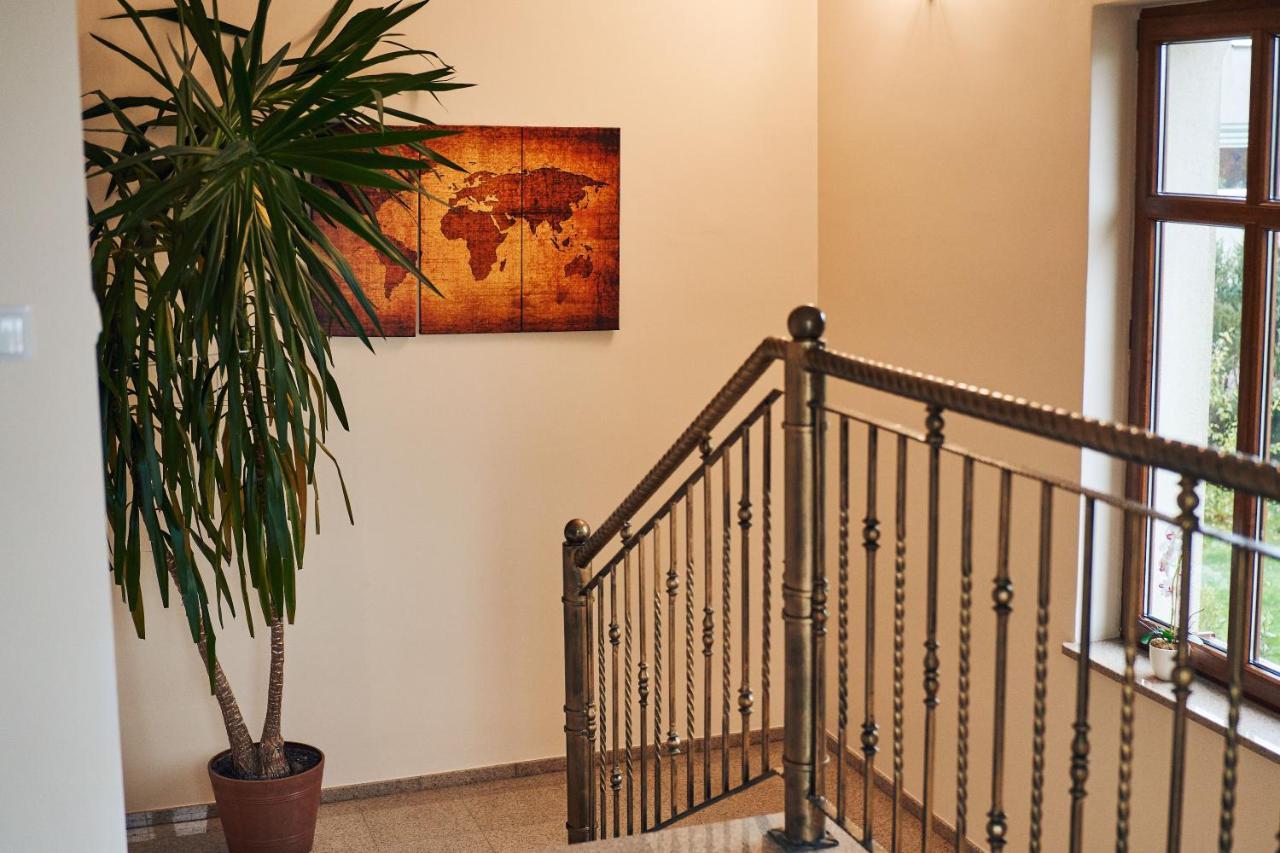 Hotel Lilia Wloszczowa Luaran gambar