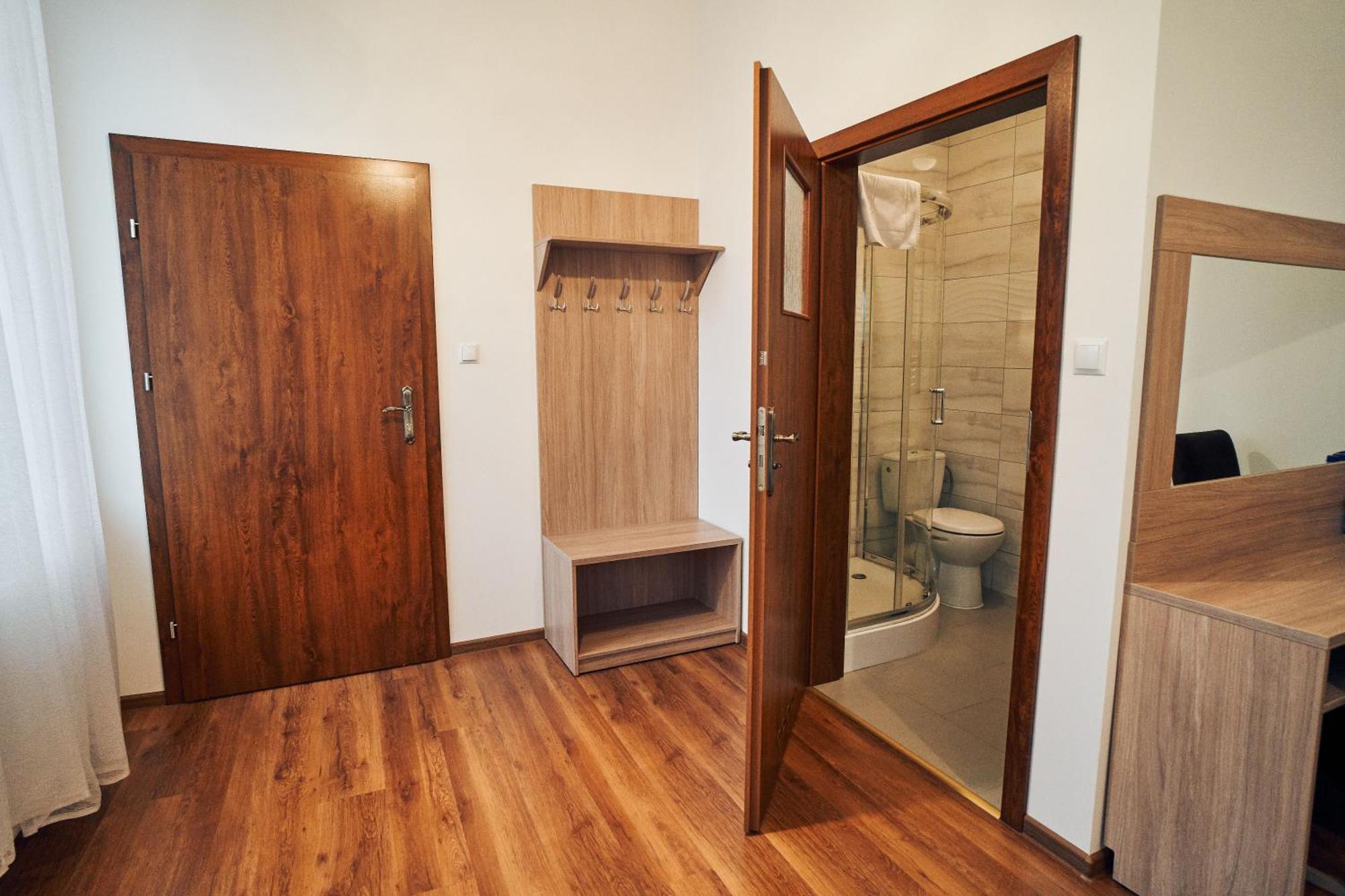 Hotel Lilia Wloszczowa Luaran gambar